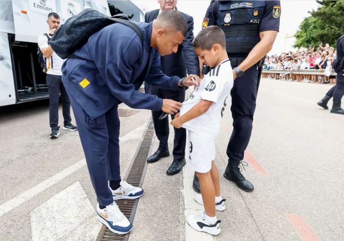 El Real Madrid ya está en Mallorca preparado para su debut liguero (Foto: RealMadrid.com - Helios de la Rubia (Mallorca))